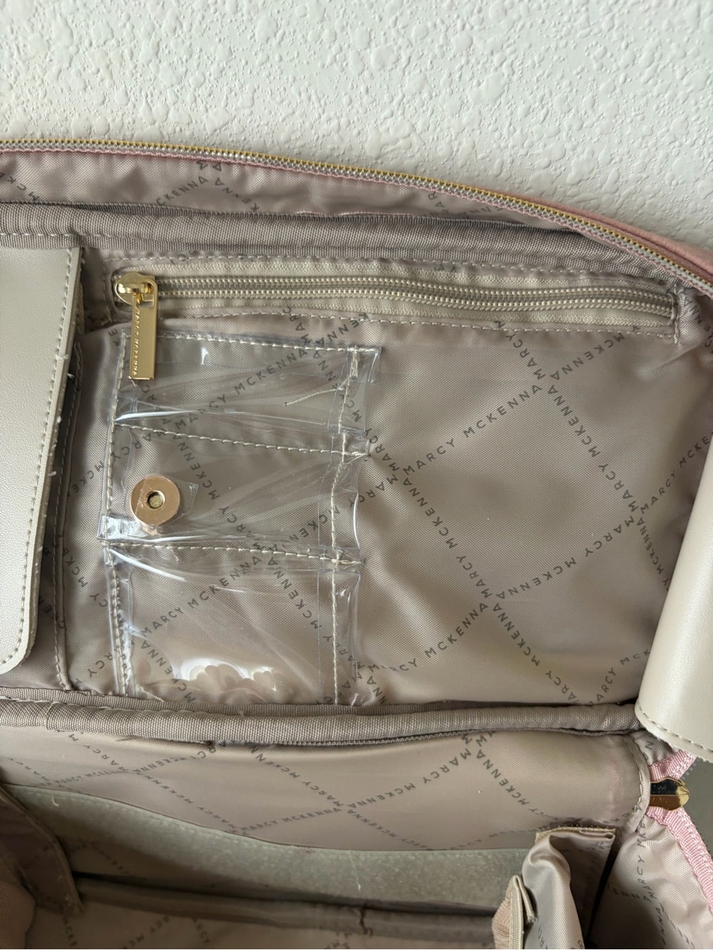 Marcy Mckenna Glam Bag Modern Beauty Case Rose Gold NWT - Picture 10 of 14